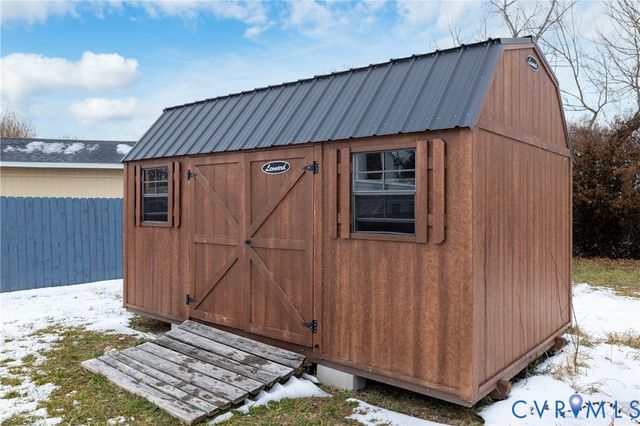 2905 Watts Ln, Richmond, VA 23223