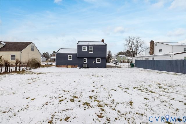 2905 Watts Ln, Richmond, VA 23223