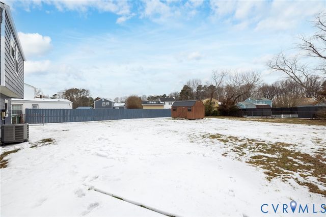 2905 Watts Ln, Richmond, VA 23223