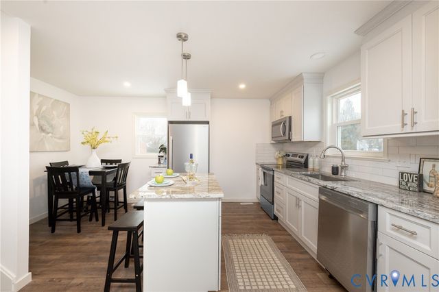 2905 Watts Ln, Richmond, VA 23223