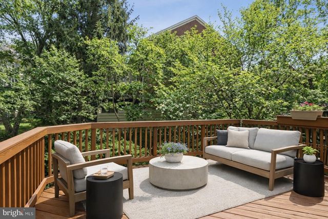 1319 SUNDIAL DR, Reston, VA 20194