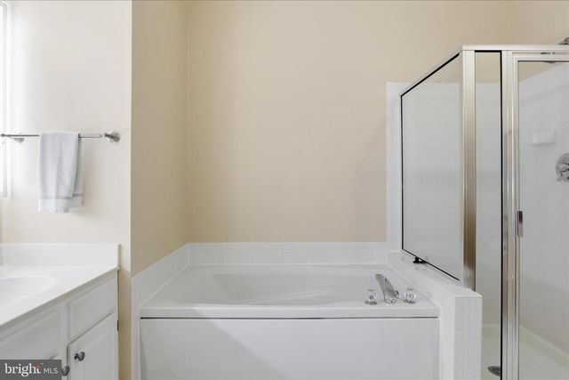 1319 SUNDIAL DR, Reston, VA 20194