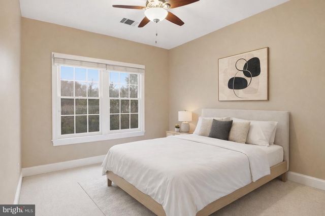 1319 SUNDIAL DR, Reston, VA 20194