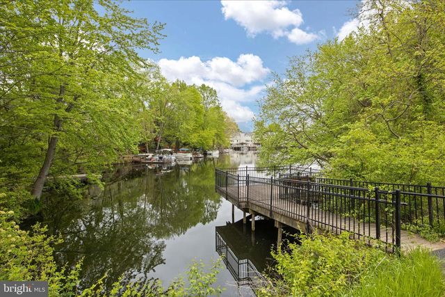 1319 SUNDIAL DR, Reston, VA 20194