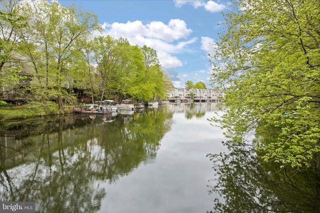 1319 SUNDIAL DR, Reston, VA 20194