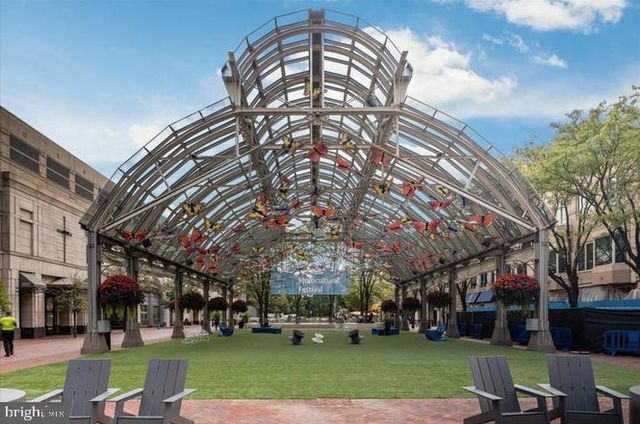 1319 SUNDIAL DR, Reston, VA 20194