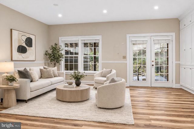 1319 SUNDIAL DR, Reston, VA 20194