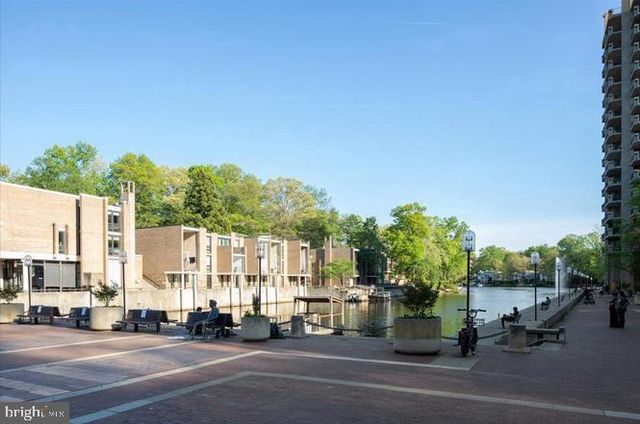 1319 SUNDIAL DR, Reston, VA 20194