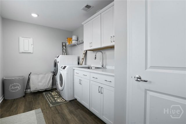 11 Shoefstall Street, Savannah, GA 31407