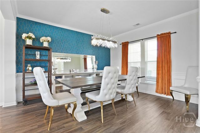 11 Shoefstall Street, Savannah, GA 31407