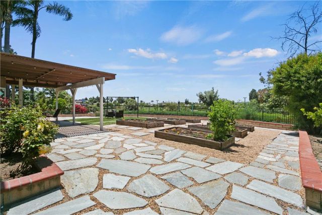 24282 Sunnybrook Circle, Lake Forest, CA 92630