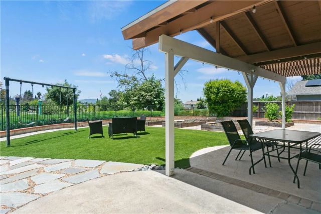 24282 Sunnybrook Circle, Lake Forest, CA 92630