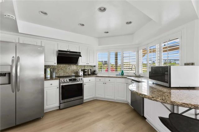 24282 Sunnybrook Circle, Lake Forest, CA 92630