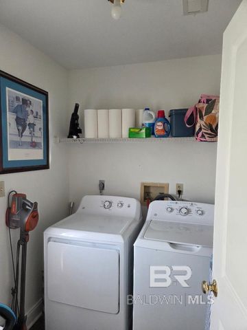 120 W Northgate Drive, Loxley, AL 36551
