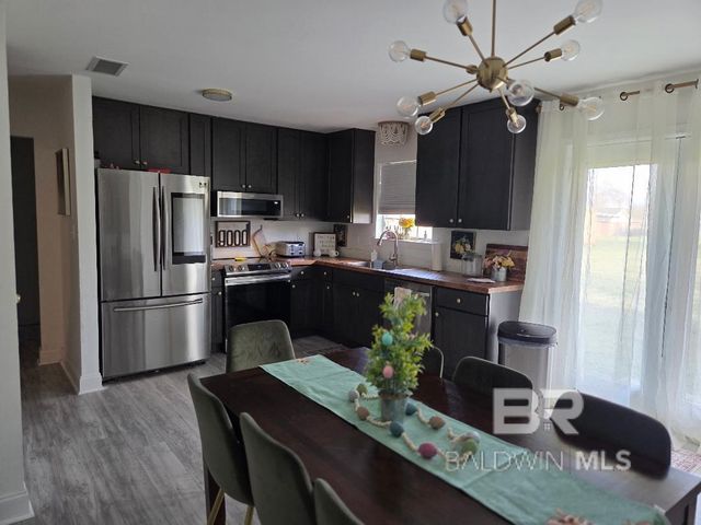 120 W Northgate Drive, Loxley, AL 36551