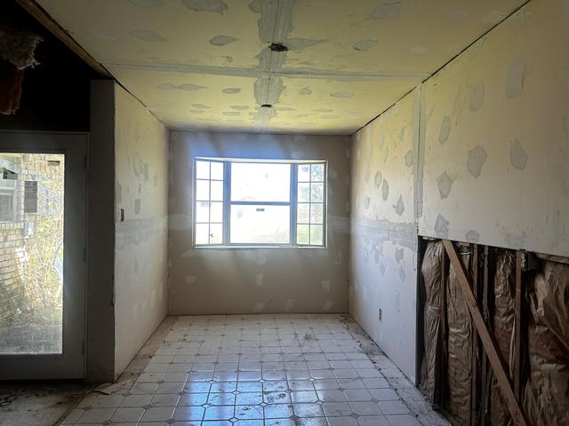 7214 Whippoorwill Lane, Texas City, TX 77591