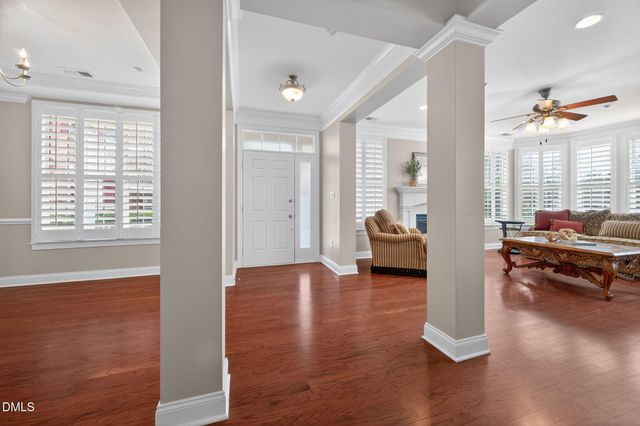 9211 Calabria Drive 112, Raleigh, NC 27617