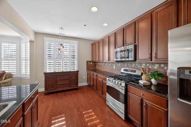 9211 Calabria Drive 112, Raleigh, NC 27617