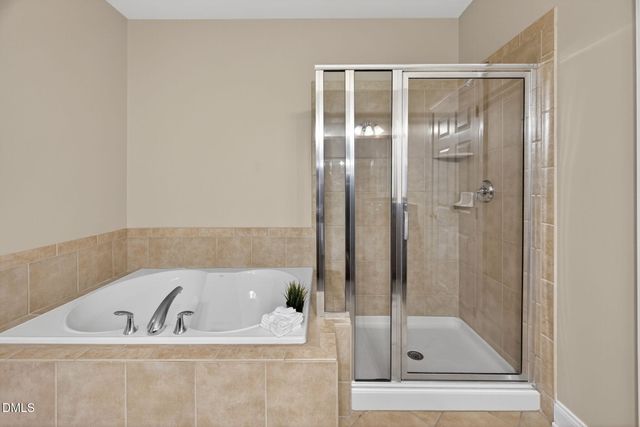 9211 Calabria Drive 112, Raleigh, NC 27617