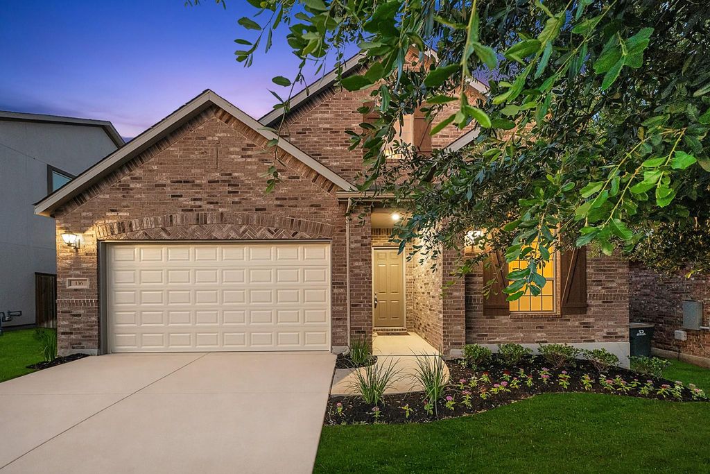 136 Tailwind DR, Kyle, TX 78640