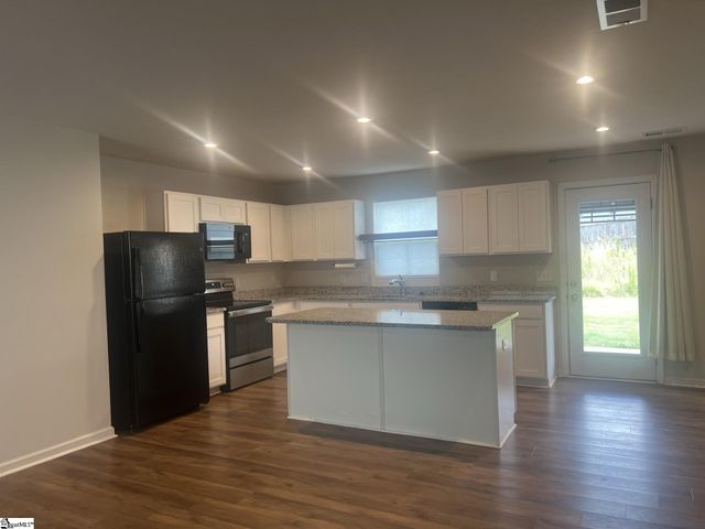 101 Timothy Place, Easley, SC 29642