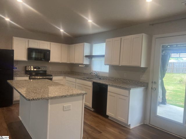 101 Timothy Place, Easley, SC 29642