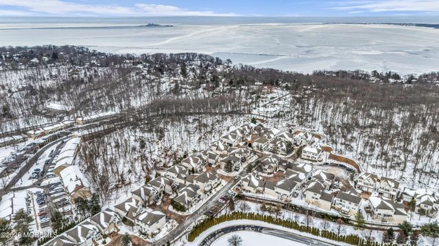 20 Brianna Court 20, Atlantic Highlands, NJ 07716