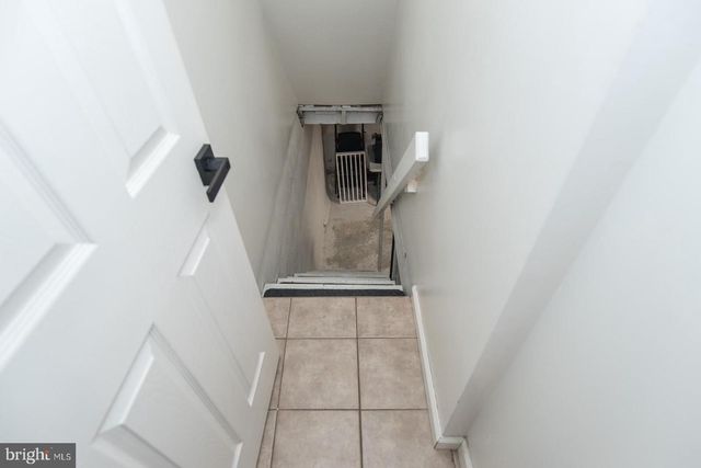 410 AVENUE D, Horsham, PA 19044