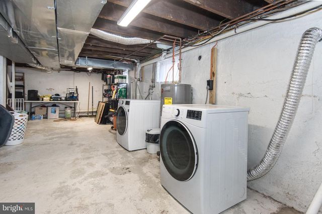 410 AVENUE D, Horsham, PA 19044