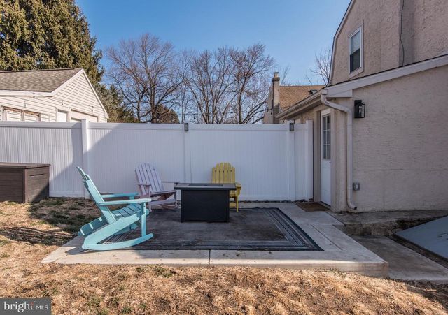 410 AVENUE D, Horsham, PA 19044