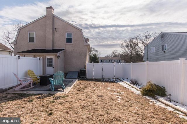 410 AVENUE D, Horsham, PA 19044