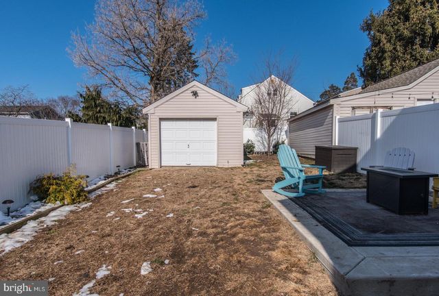 410 AVENUE D, Horsham, PA 19044