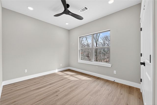 12 Annabell Lane, Bella Vista, AR 72715