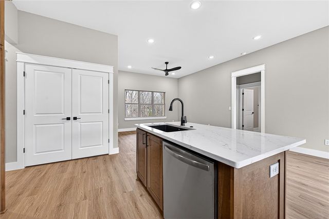 12 Annabell Lane, Bella Vista, AR 72715