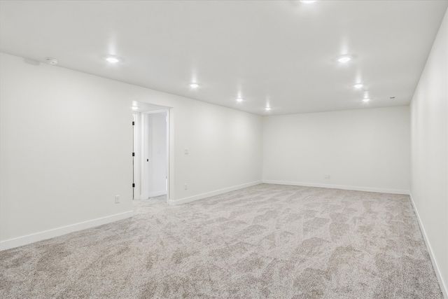 1001 Highland Trail, Solon, IA 52333