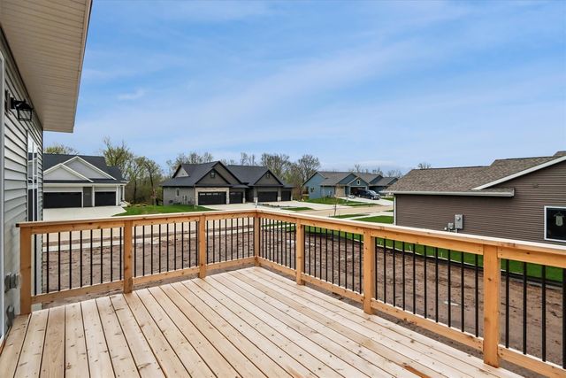 1001 Highland Trail, Solon, IA 52333