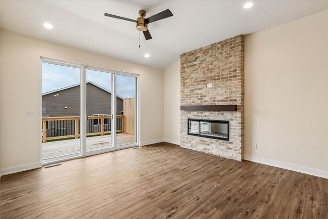 1001 Highland Trail, Solon, IA 52333