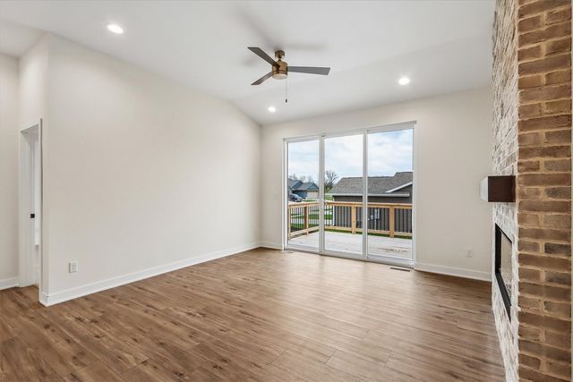 1001 Highland Trail, Solon, IA 52333