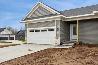1001 Highland Trail, Solon, IA 52333