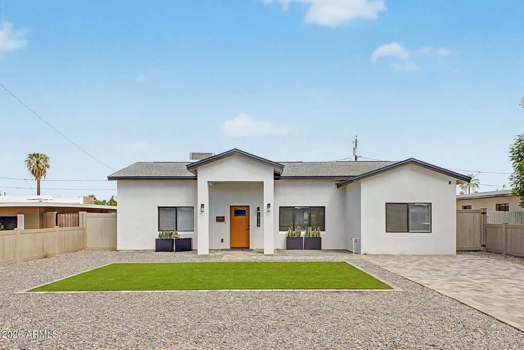 1826 E WHITTON Avenue, Phoenix, AZ 85016 — exterior