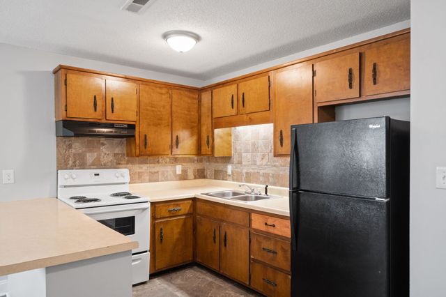 331 Randell Dr Apt G, Clarksville, TN 37042