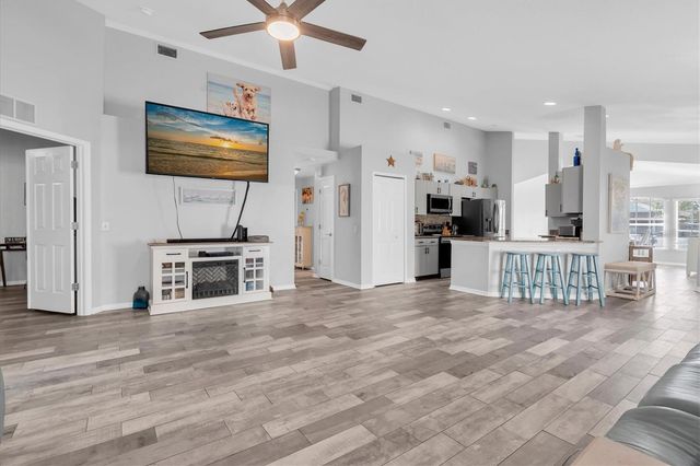 9535 PATRICIAN DRIVE, New Port Richey, FL 34655