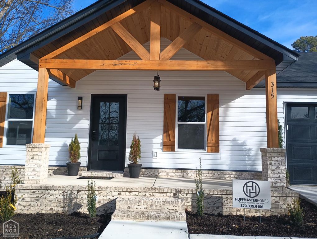 315 N 6th Street, Paragould, AR 72450