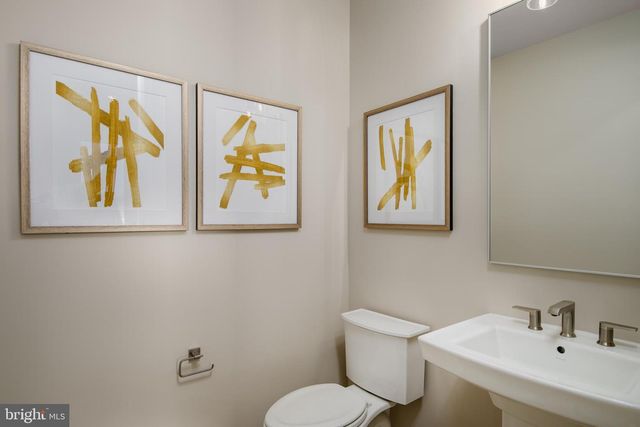 9315 FOUNDERS LN, Perry Hall, MD 21128