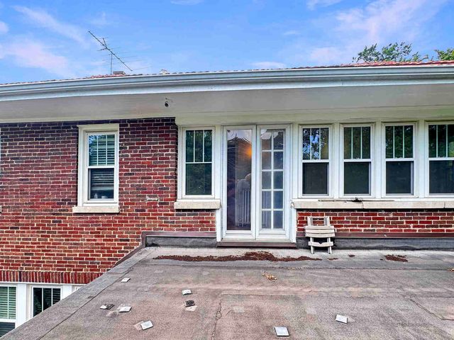 934 Fair Oaks Avenue, Oak Park, IL 60302