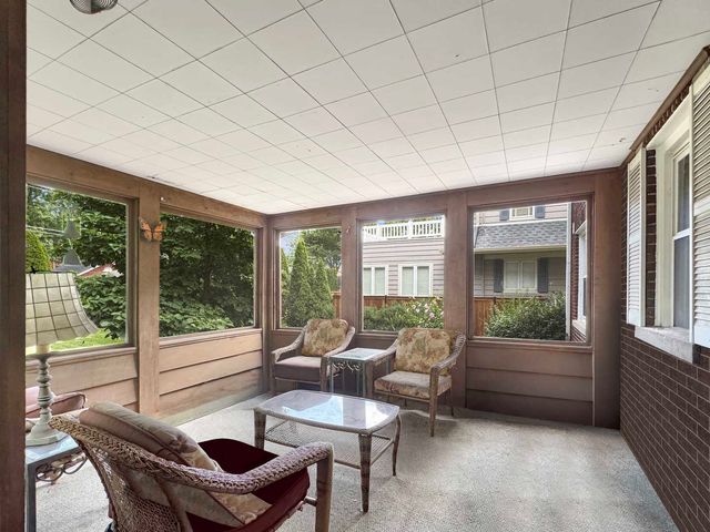 934 Fair Oaks Avenue, Oak Park, IL 60302