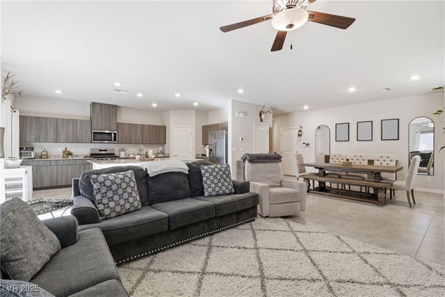 3763 Corellia, Las Vegas, NV 89084