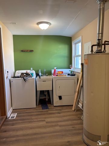 1416 Maple Street, Wyandotte, MI 48192