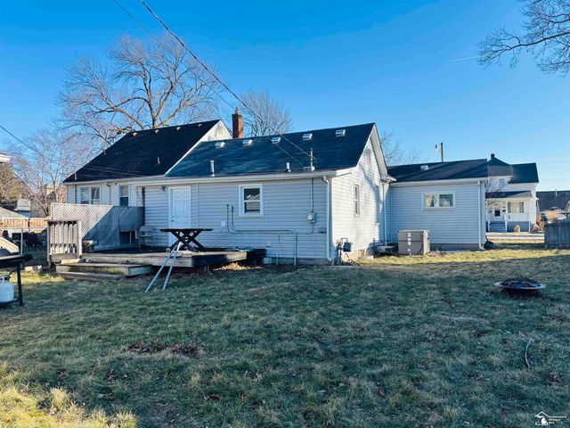 1416 Maple Street, Wyandotte, MI 48192