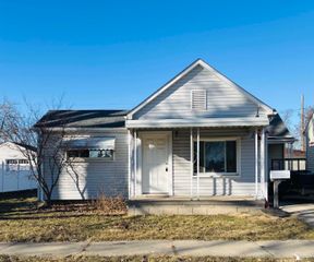 1416 Maple Street, Wyandotte, MI 48192